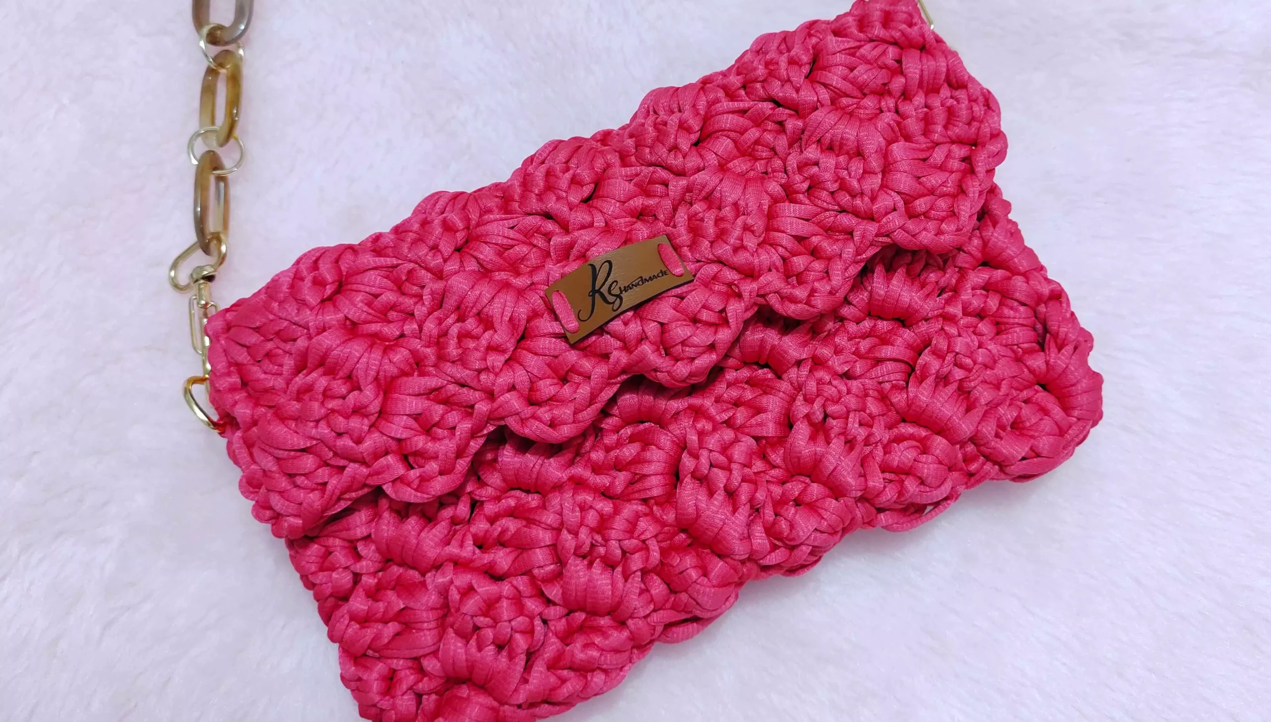 bolsa de croche com fio de malha